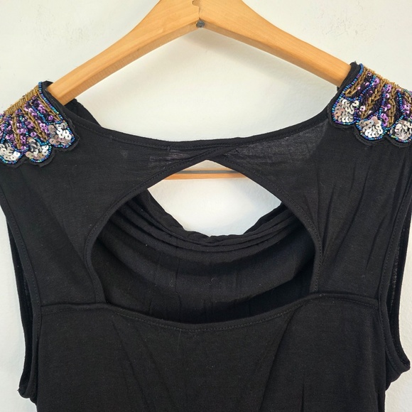 Forever 21 Black Scoop Neck Tank Top with Embellished Shoulders - Small - Picture 9 of 10